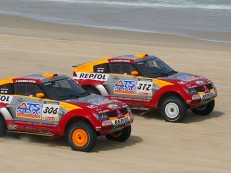 Тимът Mitsubishi Motors Repsol ATS Studios спечели рекордна пета поредна победа в рали Дакар