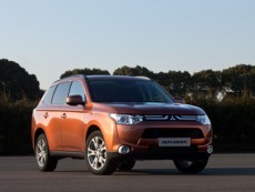 Автомобилно изложение Женева 2012 година. Mitsubishi Motors представя New Generation Outlander.